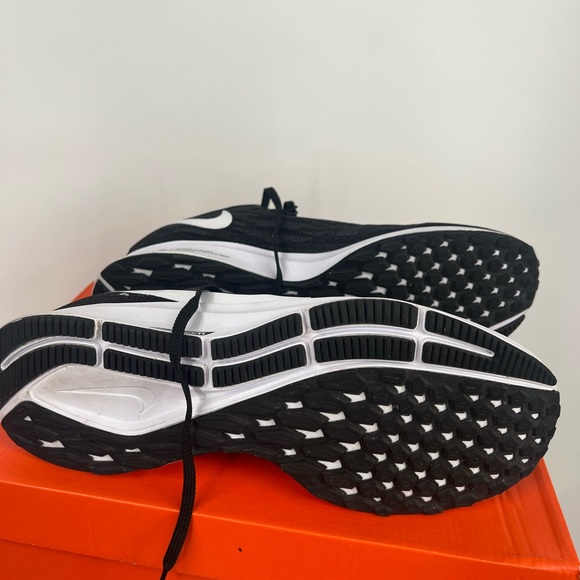 Nike Air Zoom Pegasus 36 Size 10 - Picture 5 of 5